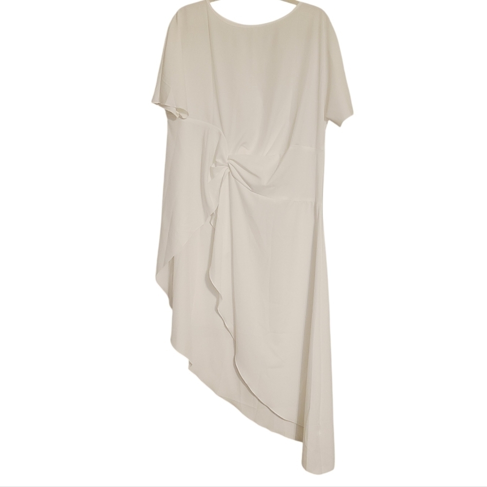 Unbranded | Women's Classic White Asymmetrical Short Sleeve Top/Dress (Size XXL)